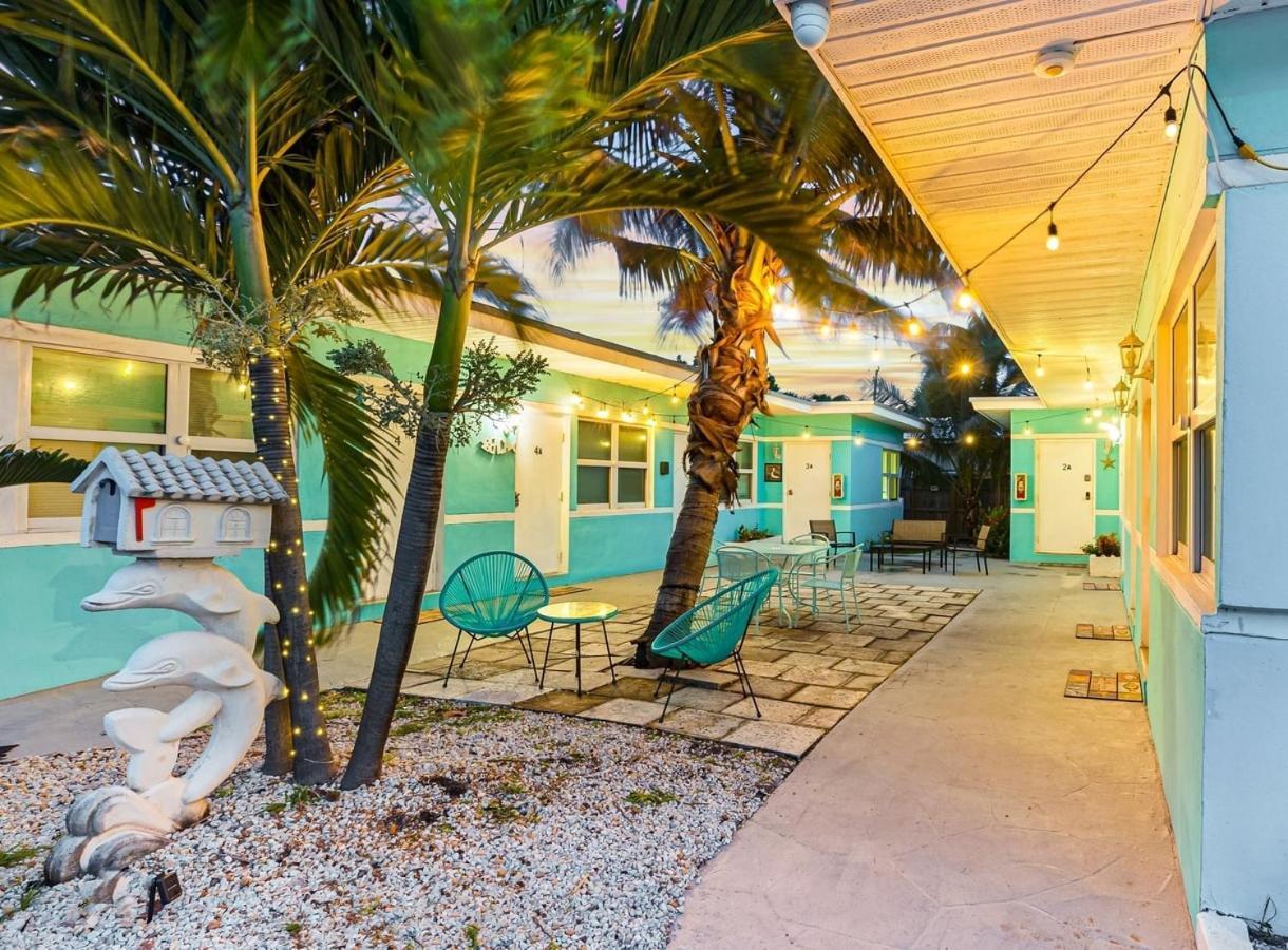 Downtown Hollywood Holiday Retreat Dania Beach Lägenhet Exteriör bild